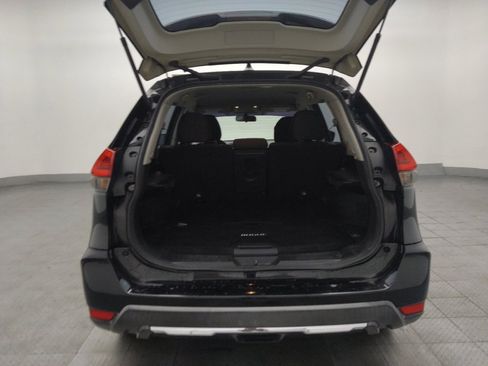 Used 2018 Nissan Rogue S FWD image 29