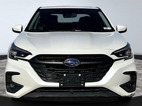 Used 2023 Subaru Legacy Limited image 3