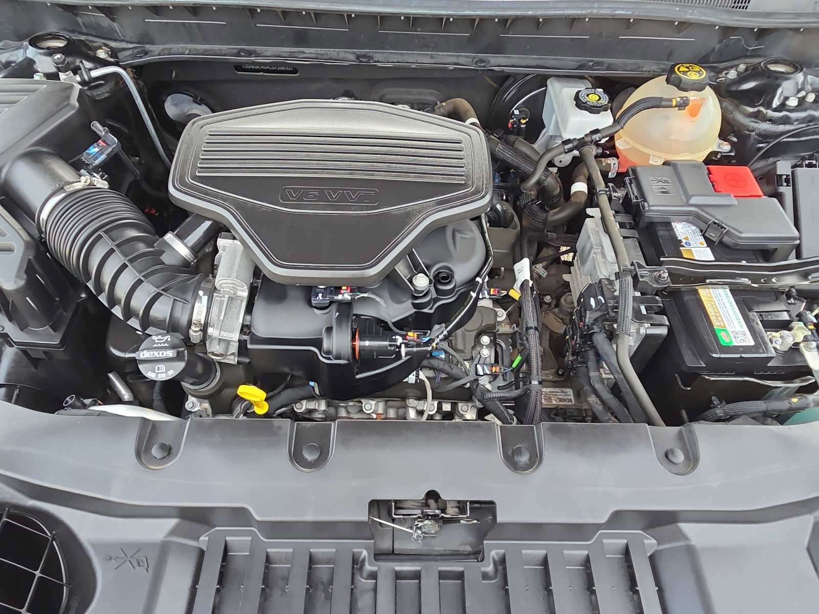 Used 2020 Chevrolet Blazer LT FWD image 13