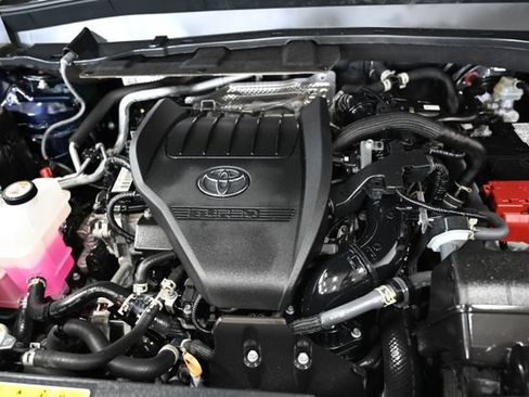 Certified 2024 Toyota Grand Highlander AWD image 36