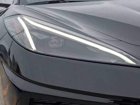 Used 2024 Chevrolet Corvette Stingray Premium Cpe w/ Z51 Performance Package image 11