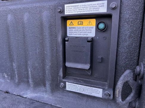 Used 2024 Ford F450 Platinum w/ FX4 Off-Road Package image 12