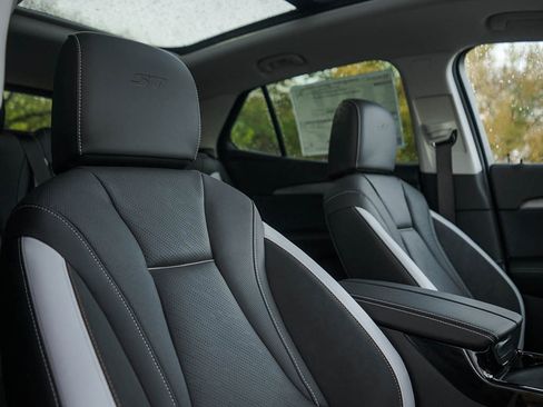 New 2025 Buick Envision Sport Touring image 12