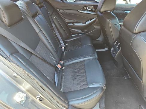 Certified 2021 Nissan Maxima SR w/ Sport Mat Group FWD image 21