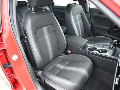 Used 2023 Honda Civic Sport image 45