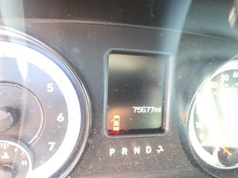 Used 2015 RAM 1500 Express image 3