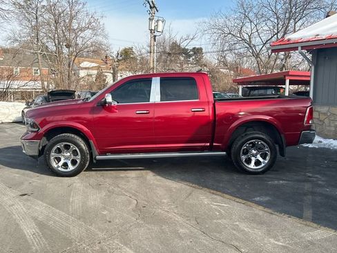 Used 2015 RAM 1500 Laramie w/ Convenience Group image 2