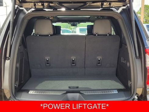 New 2026 GMC Yukon Denali w/ Denali Reserve Package AWD/4WD image 9