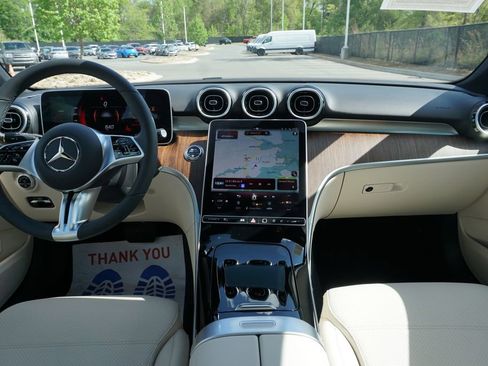 Used 2025 Mercedes-Benz C 300 4MATIC Sedan image 22