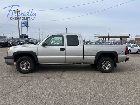 Used 2004 Chevrolet Silverado 1500 LS AWD/4WD image 6