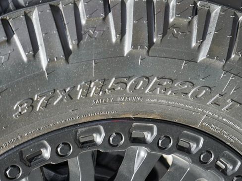 Used 2024 GMC Sierra 2500 AT4 w/ AT4 Premium Plus Package image 44