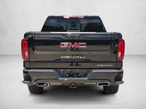 Used 2024 GMC Sierra 1500 Denali AWD/4WD image 6