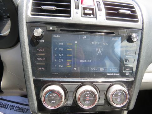 Used 2018 Subaru Forester 2.5i Premium w/ All-Weather Package image 15