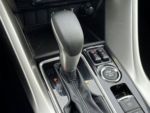 Used 2025 Mitsubishi Eclipse Cross SE image 22