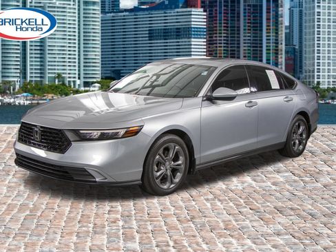 Used 2024 Honda Accord EX image 3