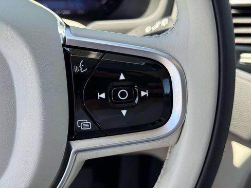 Certified 2024 Volvo XC90 B6 Plus w/ Protection Package Premier AWD/4WD image 24