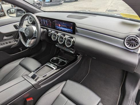 Used 2025 Mercedes-Benz CLA 250 4MATIC image 25