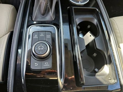 Used 2024 INFINITI QX80 Premium Select w/ Cargo Package AWD/4WD image 38