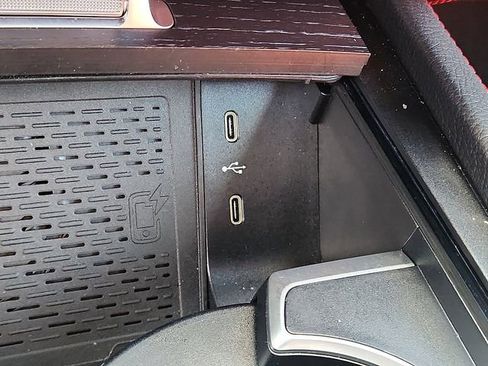 Used 2024 Mercedes-Benz GLE 53 AMG GLE 53 AMG image 25