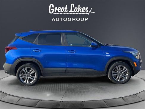 Used 2021 Kia Seltos LX image 6