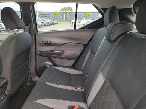 Certified 2020 Nissan Kicks S FWD image 10