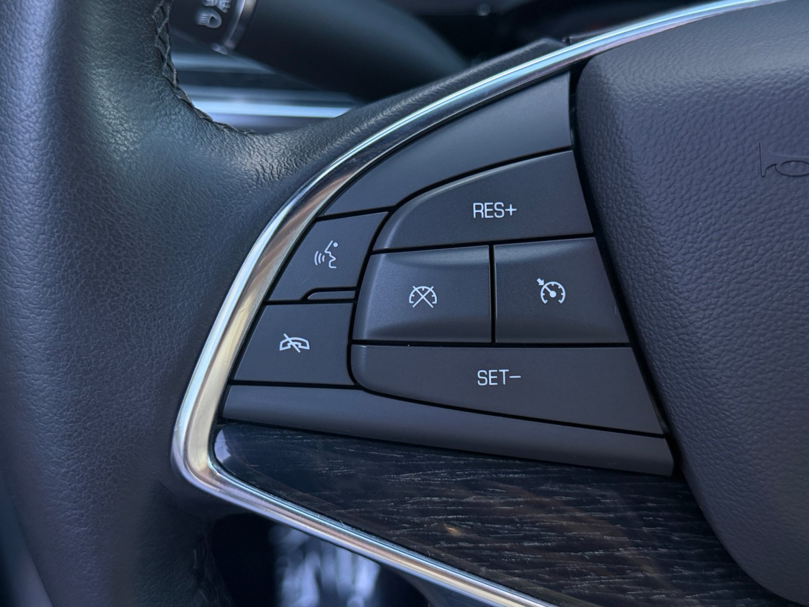 Used 2021 Cadillac XT5 Premium Luxury AWD/4WD image 22