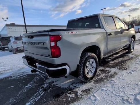 Used 2023 Chevrolet Silverado 1500 LT image 9
