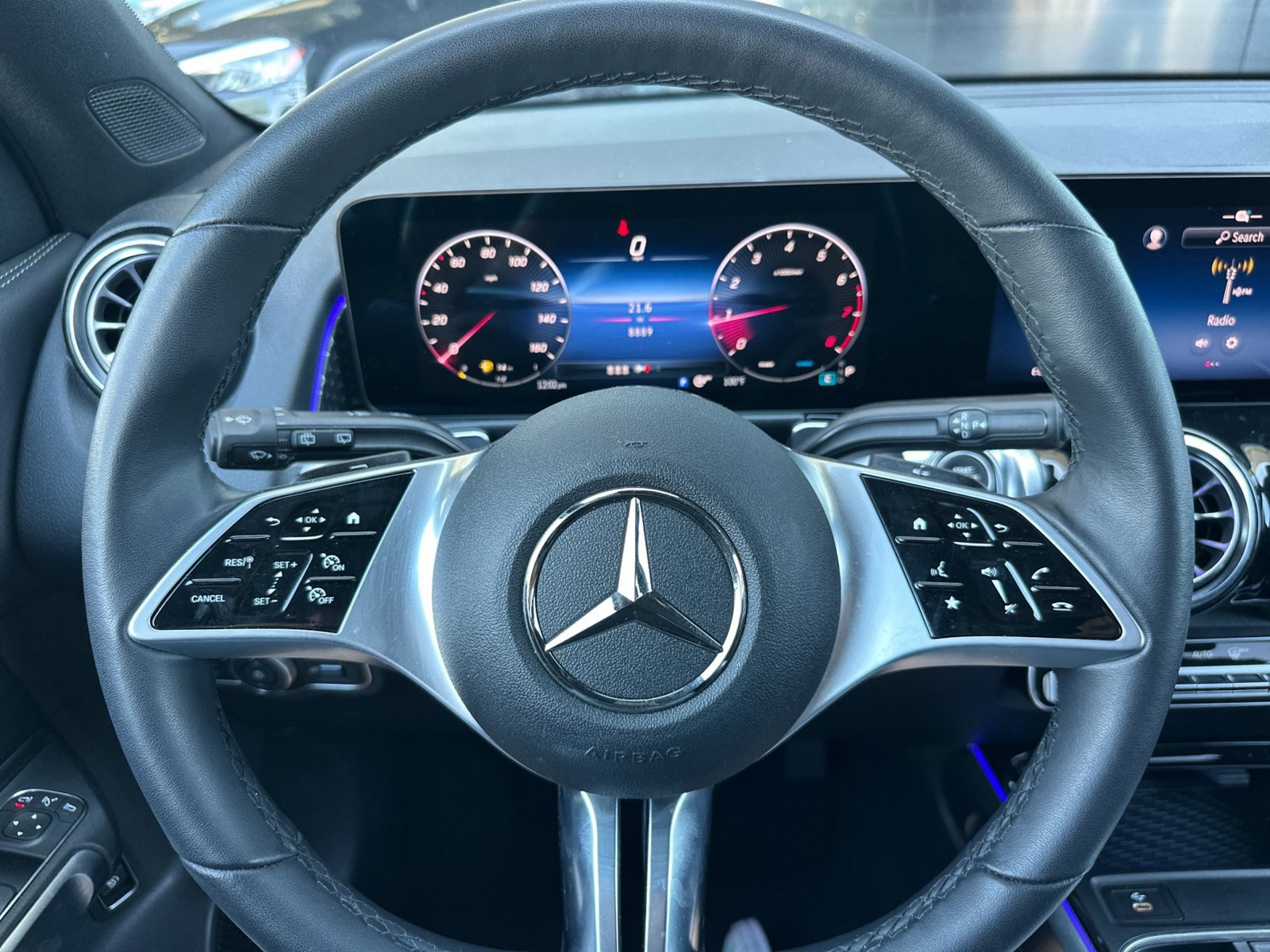 Certified 2026 Mercedes-Benz GLB 250 4MATIC image 24