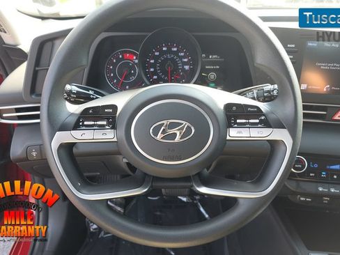 Used 2022 Hyundai Elantra SEL w/ Cargo Package FWD image 16