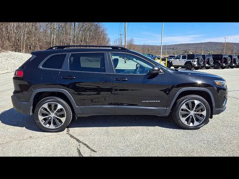 Certified 2022 Jeep Cherokee Limited w/ Elite Package image 38