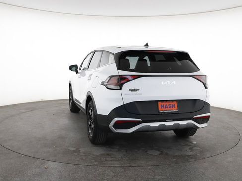 Used 2025 Kia Sportage LX image 10
