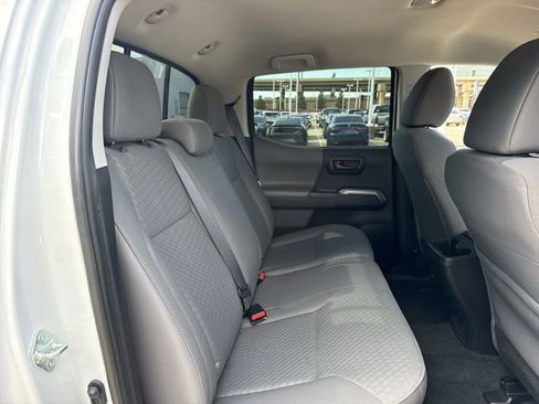 Used 2023 Toyota Tacoma SR5 RWD image 30
