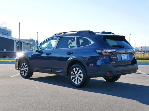 Certified 2025 Subaru Outback Premium image 38