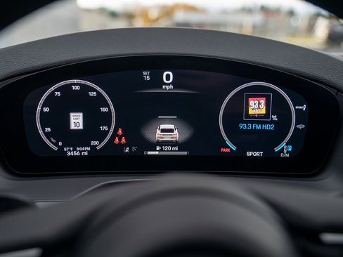 Used 2025 Porsche Panamera 4 image 15