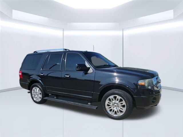 Used 2014 Ford Expedition Limited w/ Equipment Group 301A AWD/4WD image 2