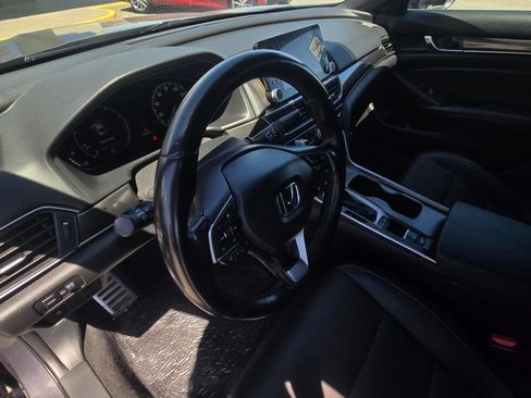Used 2020 Honda Accord Sport image 13