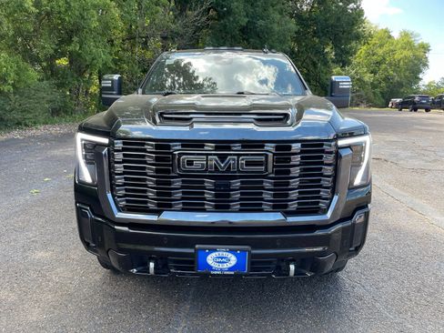 Used 2024 GMC Sierra 2500 Denali Ultimate w/ Max Trailering Package AWD/4WD image 10
