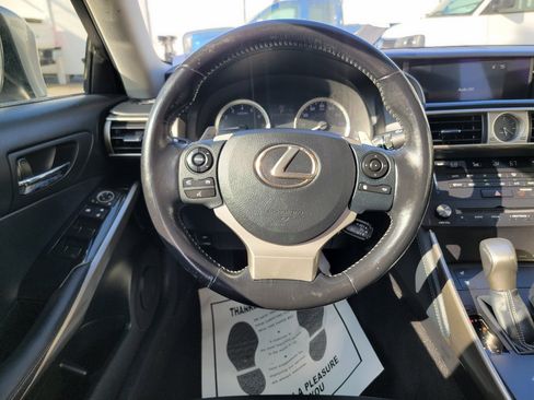 Used 2016 Lexus IS 300 AWD image 27