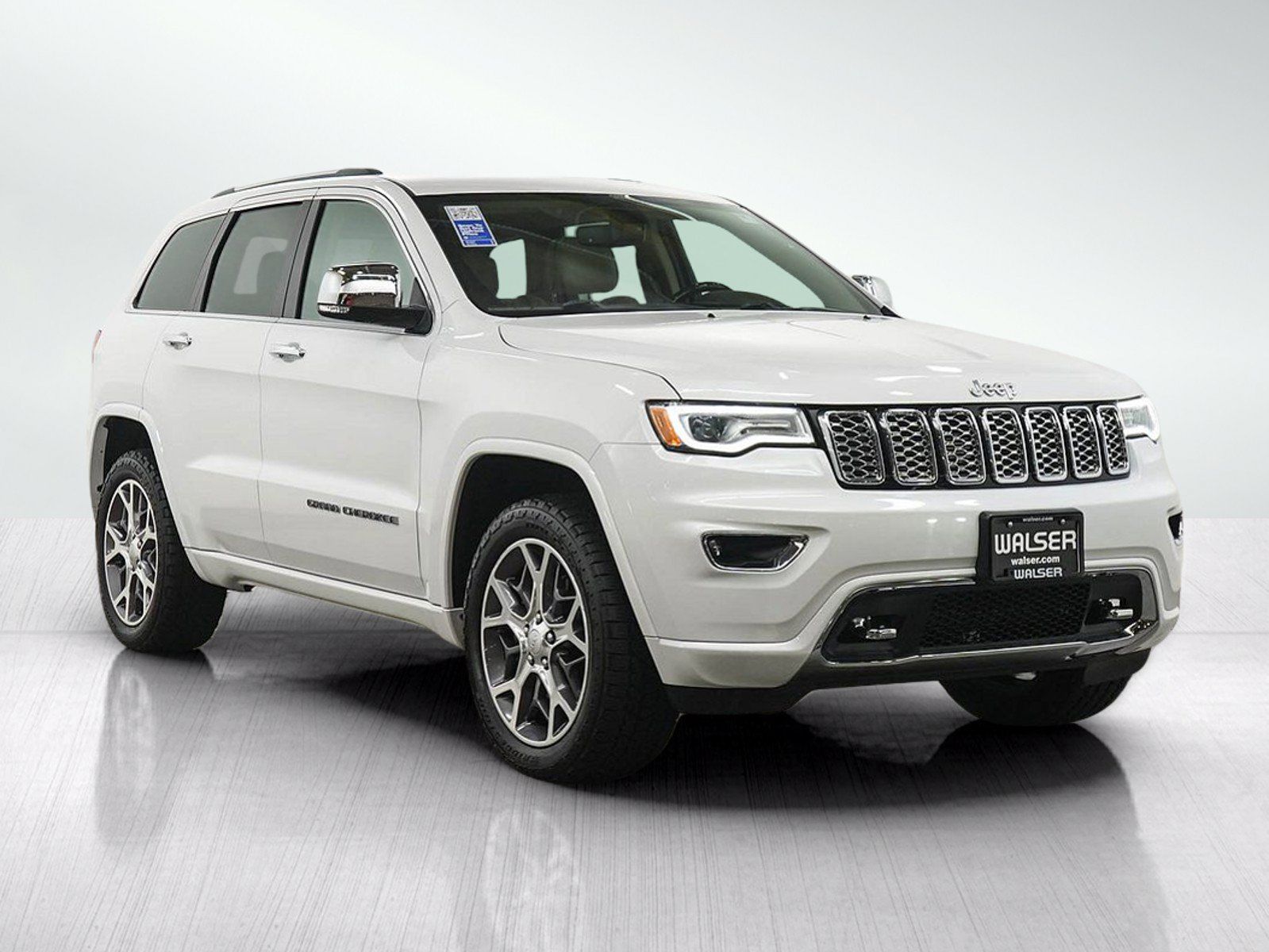 Used 2021 Jeep Grand Cherokee Overland AWD/4WD image 7