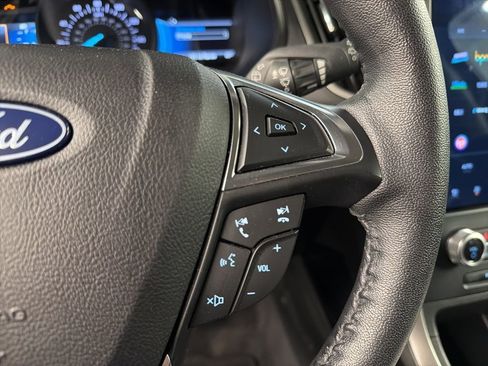 Used 2022 Ford Edge SEL w/ Convenience Package AWD/4WD image 17
