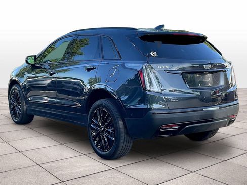 Used 2021 Cadillac XT5 Sportv w/ LPO, ONYX Package image 13