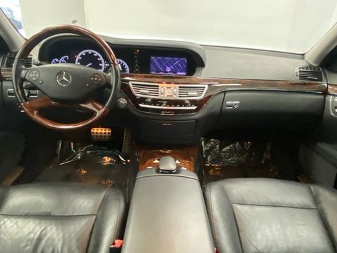 Used 2013 Mercedes-Benz S 550 4dr Sdn S550 4MATIC w/ Sport Pkg image 27