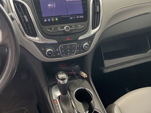 Used 2019 Chevrolet Equinox Premier image 17