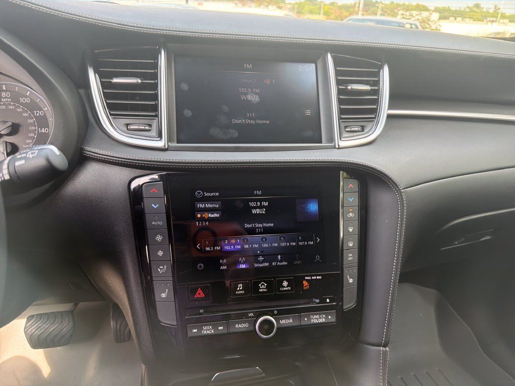 Used 2023 INFINITI QX55 Luxe w/ Cargo Package AWD/4WD image 12