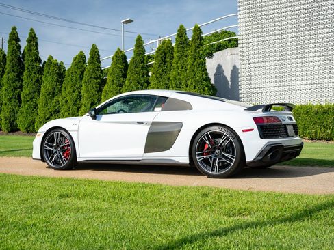 Certified 2023 Audi R8 V10 performance AWD/4WD image 25