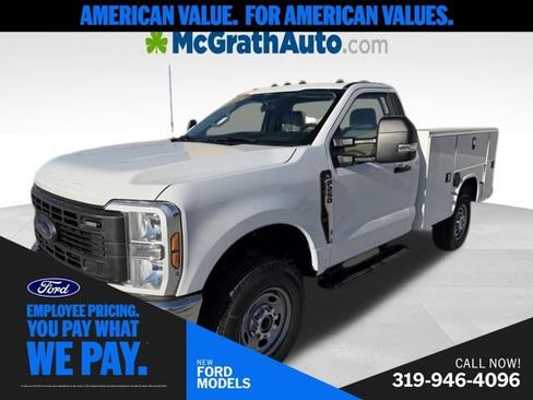 New 2026 Ford F250 XL w/ XL Chrome Package AWD/4WD image 1