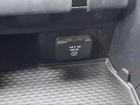 Used 2023 RAM 1500 Limited image 23