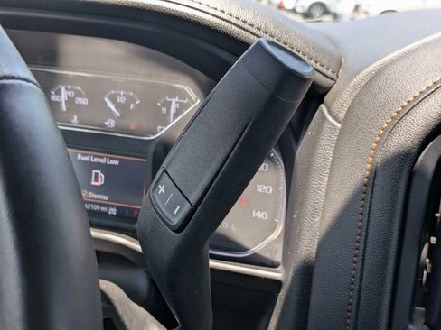 Used 2022 GMC Sierra 3500 AT4 w/ AT4 Preferred Package AWD/4WD image 37