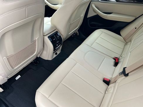 Used 2018 BMW X3 xDrive30i AWD/4WD image 12