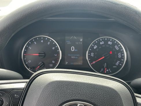 Used 2021 Toyota RAV4 LE w/ Carpet Mat Package (TMS) image 7